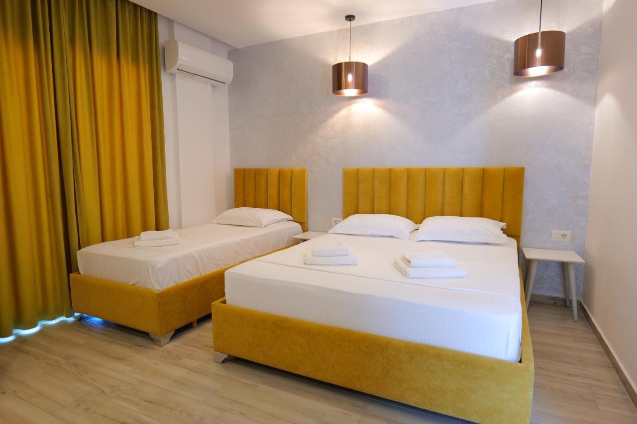 Kuburi Hotel Ksamil Ngoại thất bức ảnh
