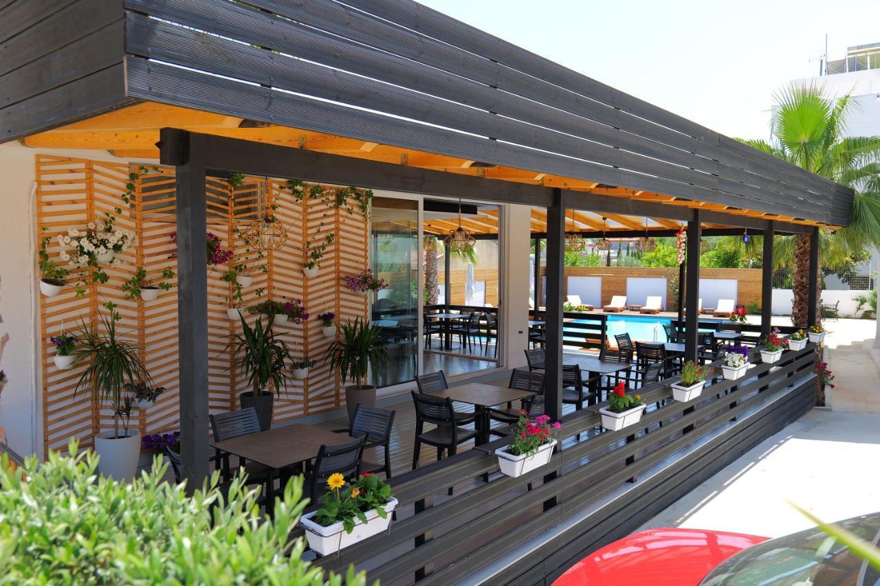 Kuburi Hotel Ksamil Ngoại thất bức ảnh