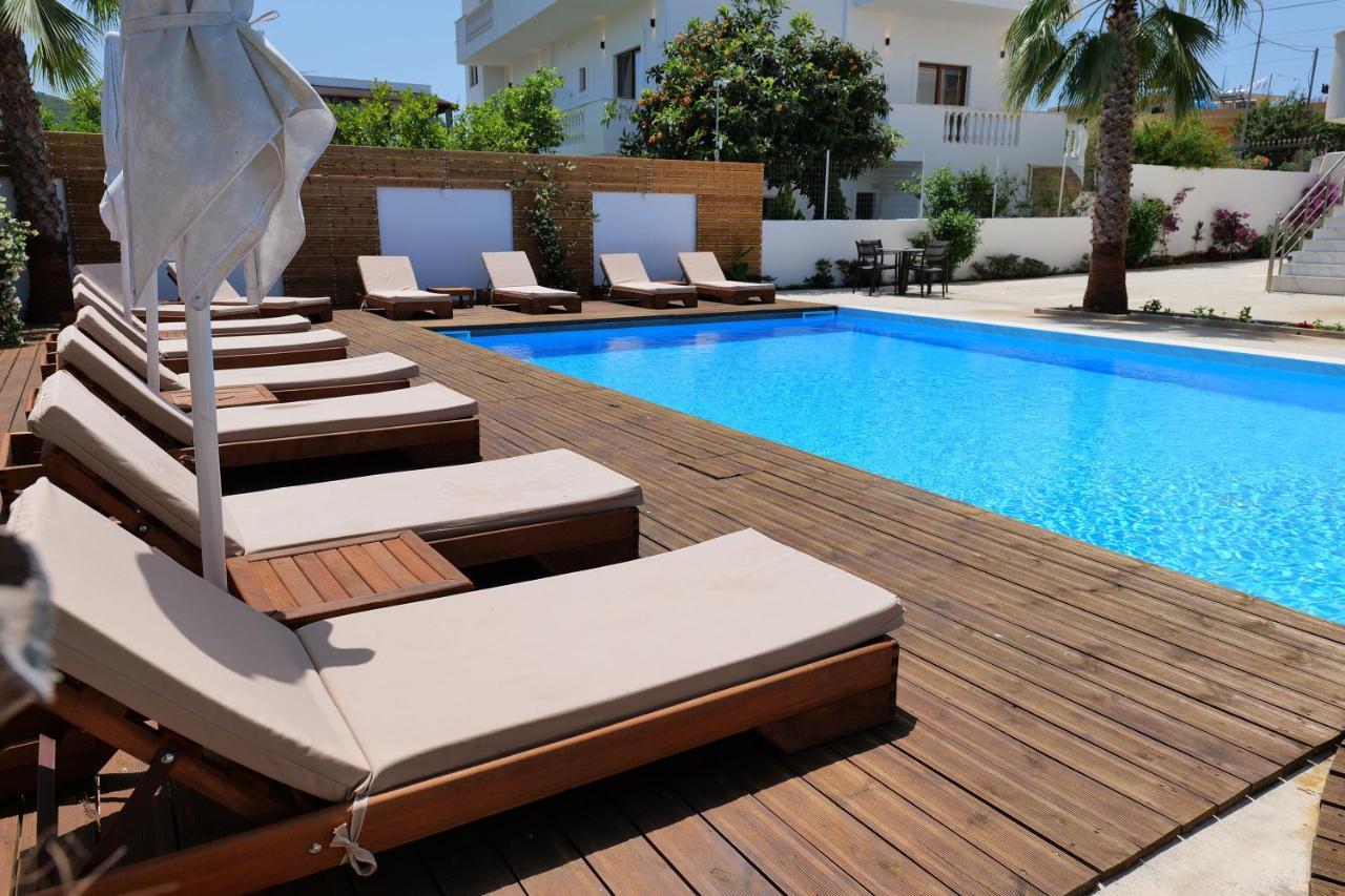 Kuburi Hotel Ksamil Ngoại thất bức ảnh