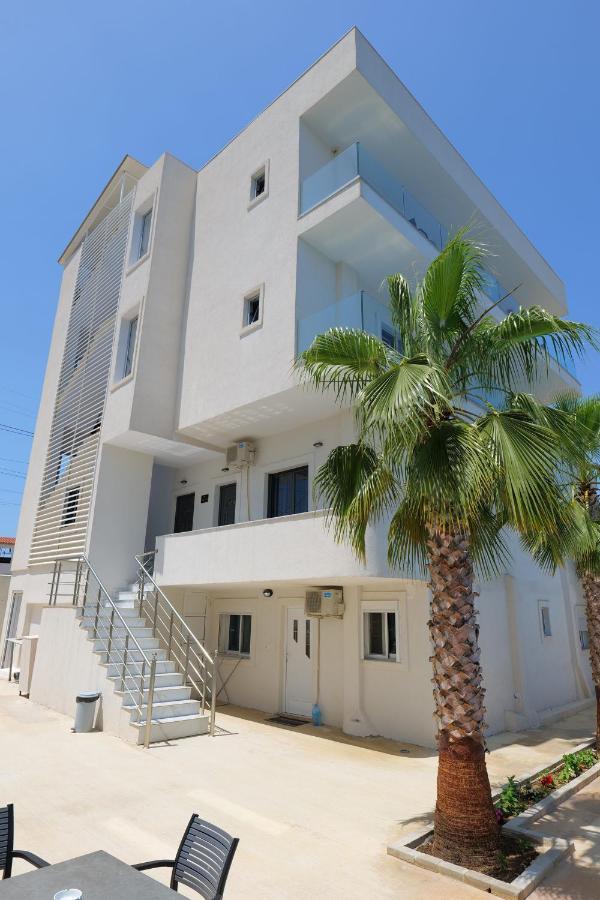 Kuburi Hotel Ksamil Ngoại thất bức ảnh