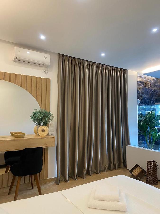 Kuburi Hotel Ksamil Ngoại thất bức ảnh