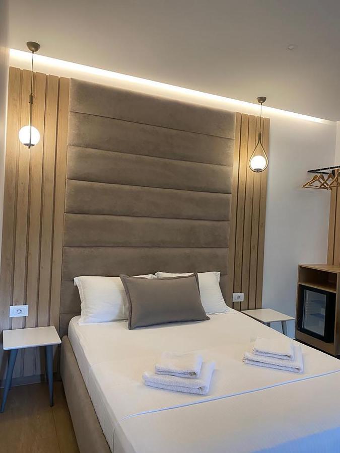 Kuburi Hotel Ksamil Ngoại thất bức ảnh