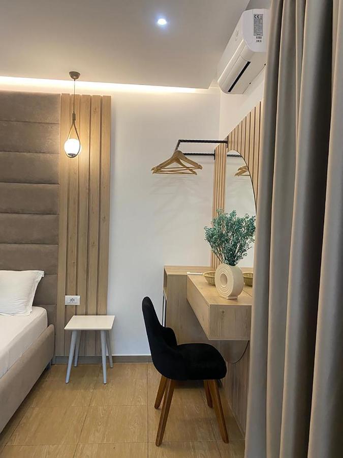 Kuburi Hotel Ksamil Ngoại thất bức ảnh