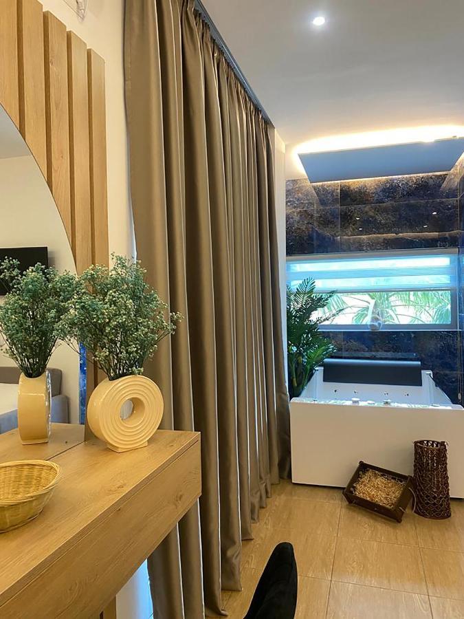 Kuburi Hotel Ksamil Ngoại thất bức ảnh