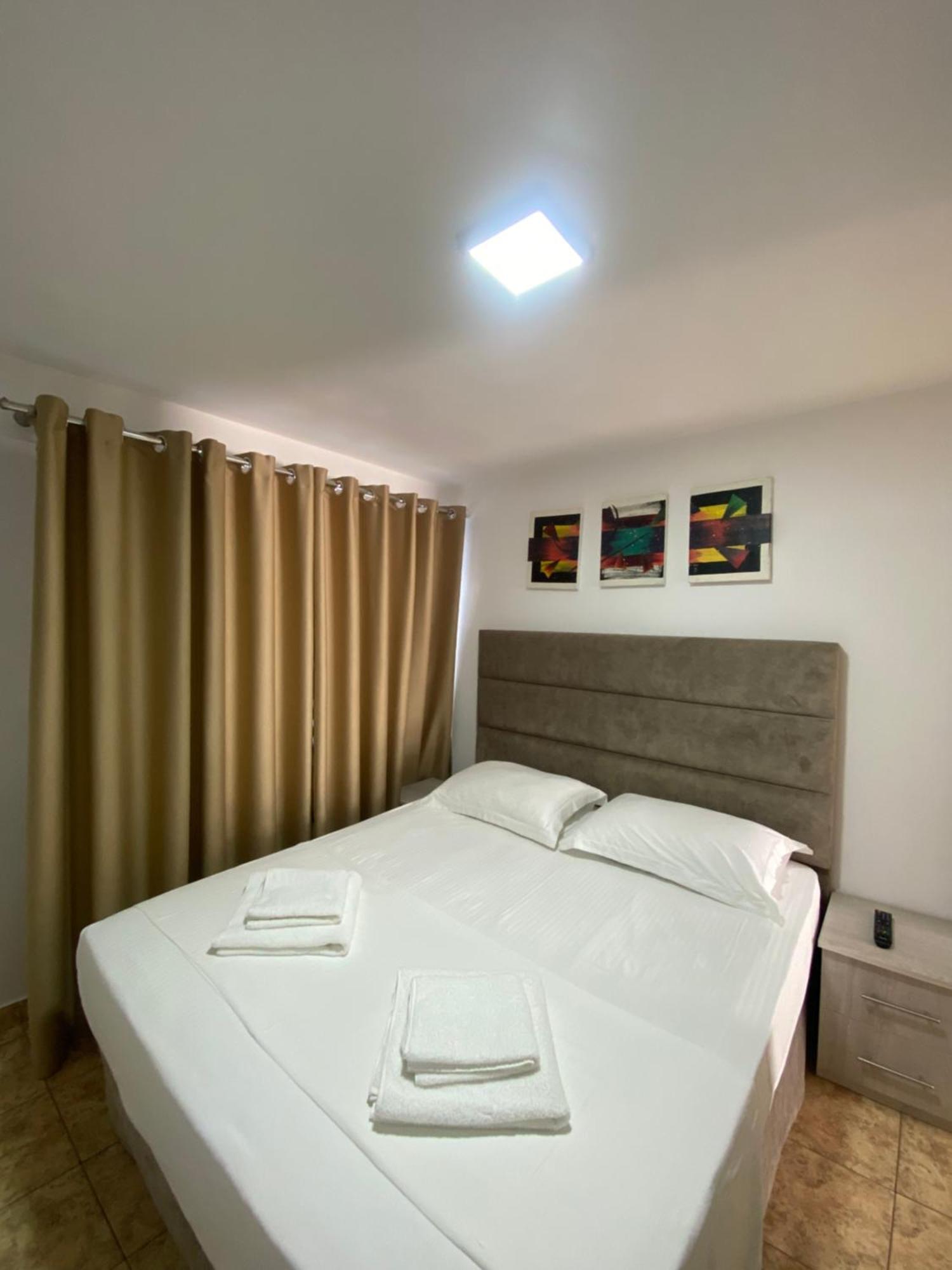 Kuburi Hotel Ksamil Ngoại thất bức ảnh